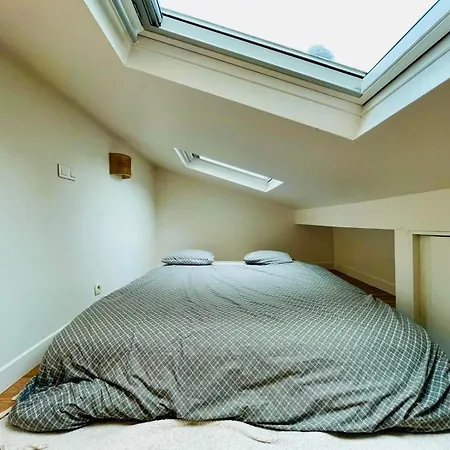 Tour Eiffel Invalides Pierre Leroux アパート パリ